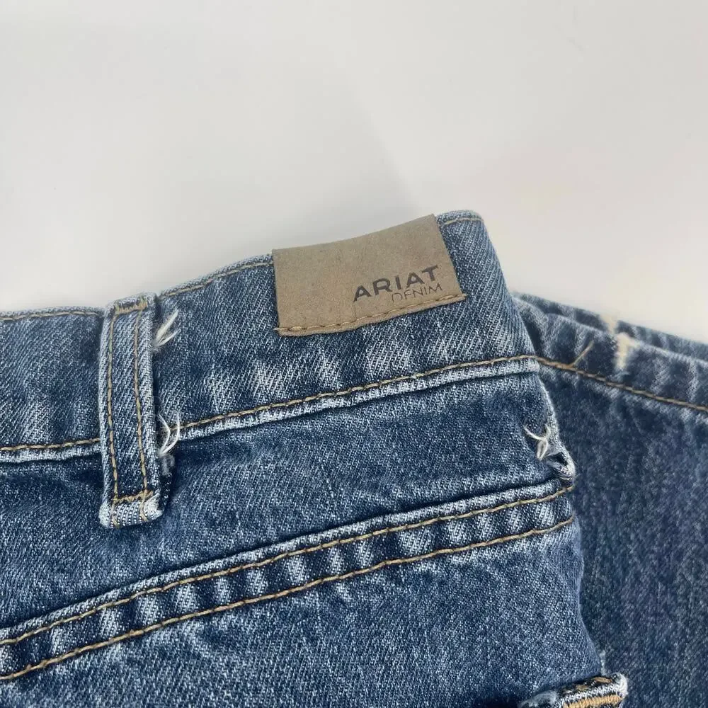 Ariat Distressed Straight Dark Wash‎ Men's Jeans Size 30